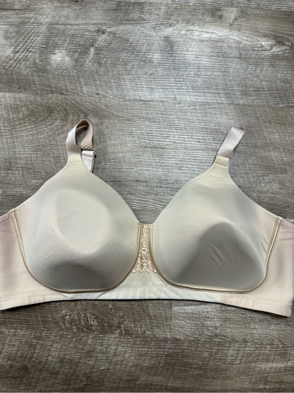 Vanity Fair Beige Color Bra Size 42DD
